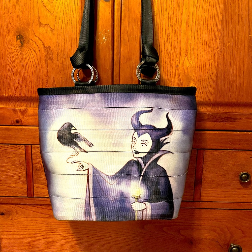 Disney Harvey’s seatbelt bag good vs evil